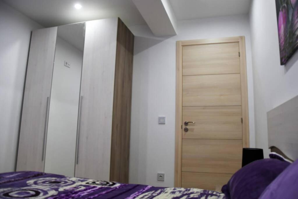 Recomendado Wifi 12 Min Ayto 4 Habs Dobles Parking Oviédo Exterior foto