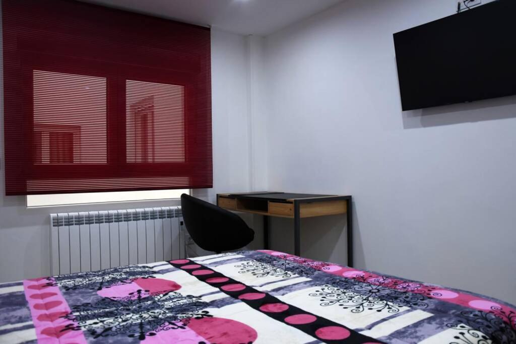 Recomendado Wifi 12 Min Ayto 4 Habs Dobles Parking Oviédo Exterior foto
