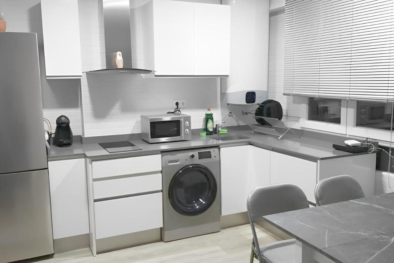 Recomendado Wifi 12 Min Ayto 4 Habs Dobles Parking Oviédo Exterior foto
